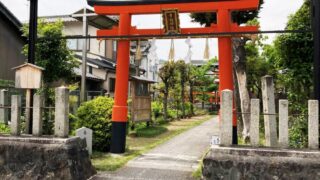 09b1b585fb65a404ac3035ea980821